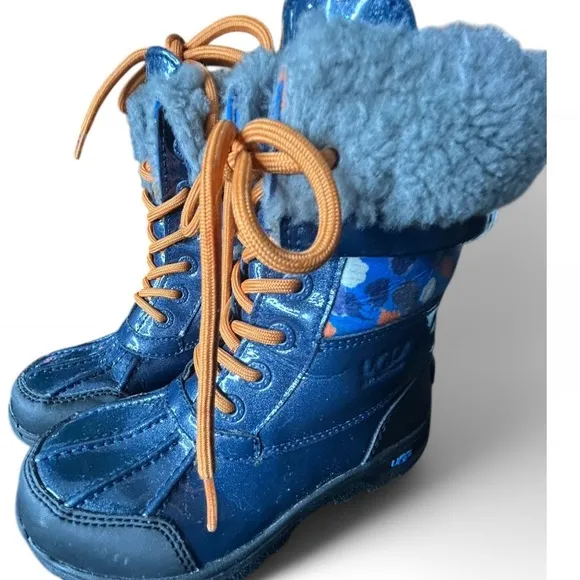 UGG Butte II Boots Girls 13 Blue Pure Wool Lined Waterproof