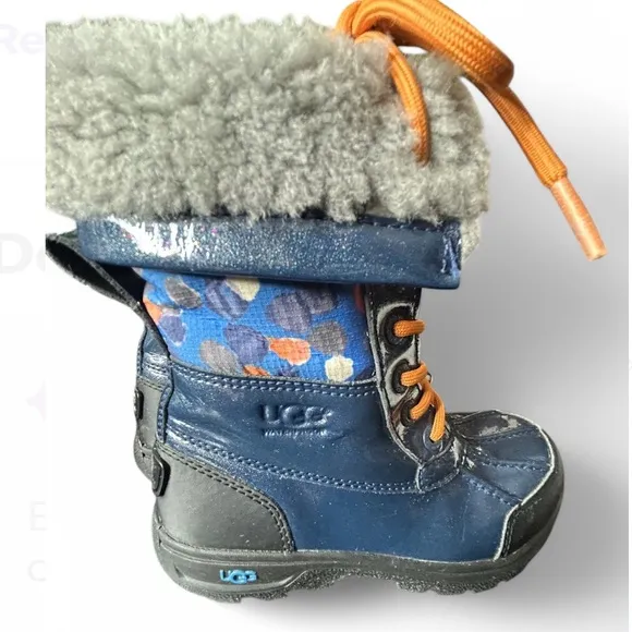 UGG Butte II Boots Girls 13 Blue Pure Wool Lined Waterproof