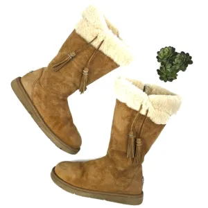 UGG Chestnut Tall Plumdale Boots Size 9
