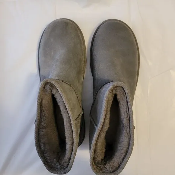 UGG Classic Mini Logo Boots Womens 11 Gray Suede Warm Cozy Shearling Classic