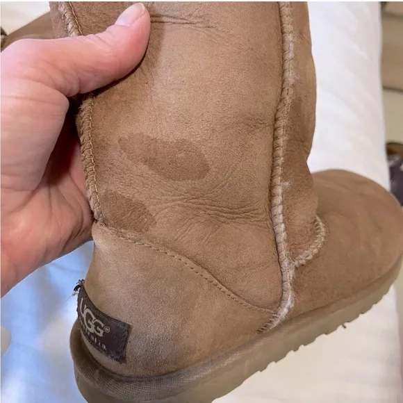 Ugg Classic Tall II Suede Sheepskin Boot Tan size 6