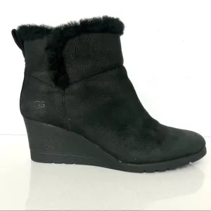 UGG Devorah Waterproof Wedge Boots size 9.5