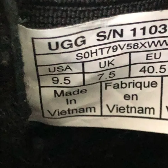 UGG Devorah Waterproof Wedge Boots size 9.5