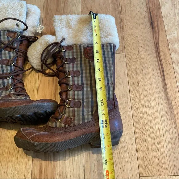 UGG Edmonton Sheepskin Shearling Boot Waterproof Size 6