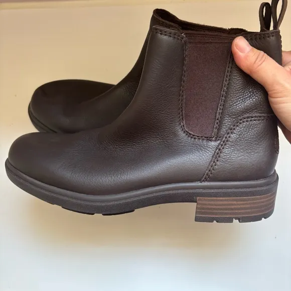 Ugg Harrison Chelsea Boots Stout Brown Sz 6.5