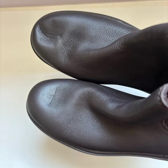 Ugg Harrison Chelsea Boots Stout Brown Sz 6.5