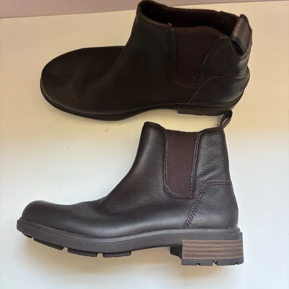 Ugg Harrison Chelsea Boots Stout Brown Sz 6.5