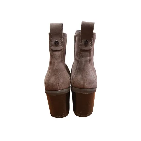 UGG Hazel Waterproof Suede Chelsea Boot Size 9