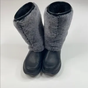 UGG Marien Waterproof Sheepskin and Leather Boots Size 7