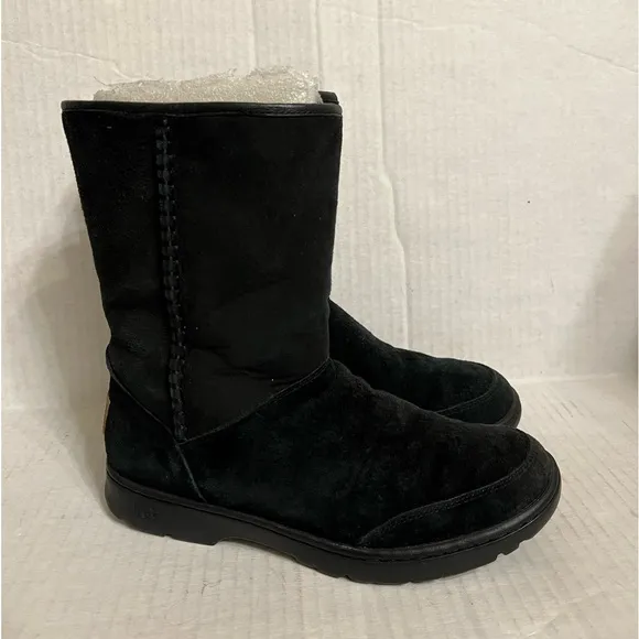 UGG Michaela Black winter Boots women’s sz 7