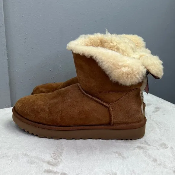 UGG Mini Bailey Bow II Boots 9 Women Chestnut Tan Suede Sherpa Lined 1016501