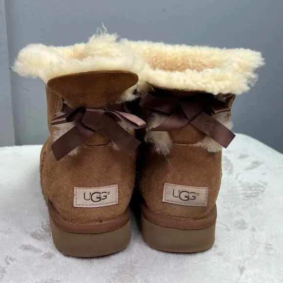 UGG Mini Bailey Bow II Boots 9 Women Chestnut Tan Suede Sherpa Lined 1016501