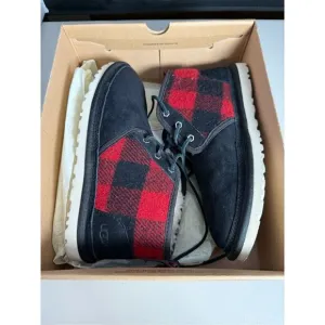 UGG Neumel Plaid Wool Suede Tartan Boots Mens 9 Red Black Classic 1019683 Winter