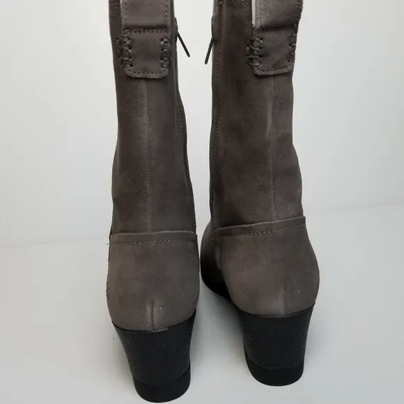 UGG POTRERO GRAY LEATHER WEDGE WATERPROOF BOOTS 12 NWB