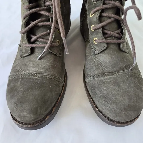 UGG Suede Green Brown Lace Up Kilmer Boots