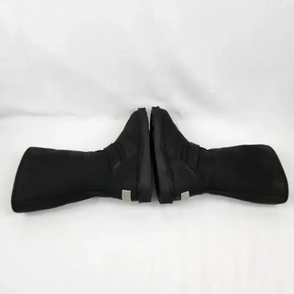Ugg Sutter Black Leather Insulated Mid-Calf  Boots.