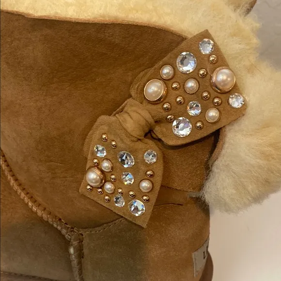 UGG Tan Winter Boots with Cream Fur Lining