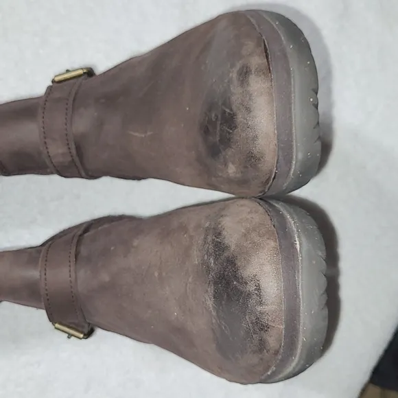 UGG Thomsen Tall Brown Suede‎ Leather Waterproof Boots Size 12 Women’s.