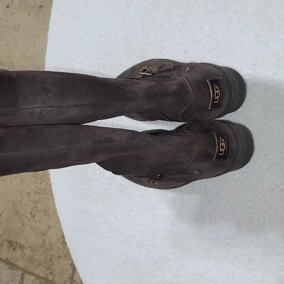 UGG Thomsen Tall Brown Suede‎ Leather Waterproof Boots Size 12 Women’s.