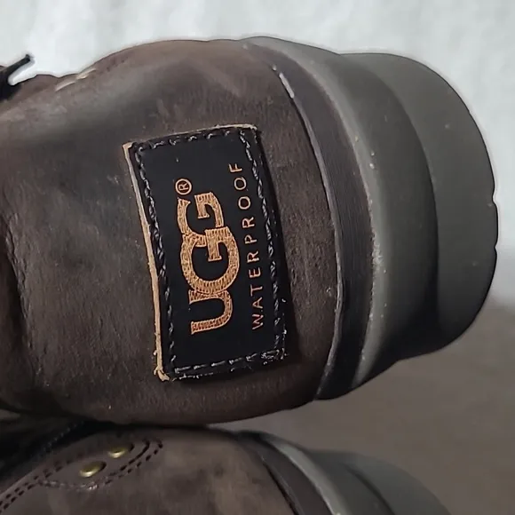 UGG Thomsen Tall Brown Suede‎ Leather Waterproof Boots Size 12 Women’s.