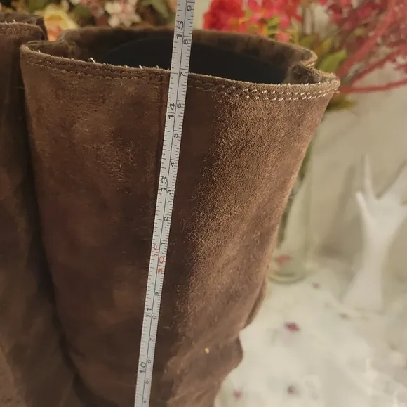 UGG VINTAGE UGG lace up SHERLING RUBBER WEDGE HEEL BOOTS