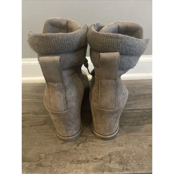 UGG Waterproof Suede Wedge‎ Ankle Boots Lace-up Winter Booties in Taupe Grey