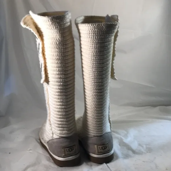 UGG Women’s Classic Cardy Cream Knit Adjustable Winter Shearling Insole Boots