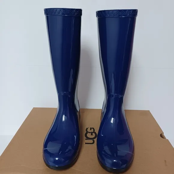 UGG Women's Navy Blue Shaye Glossy Waterproof Rubber Rain Boots Size 6
