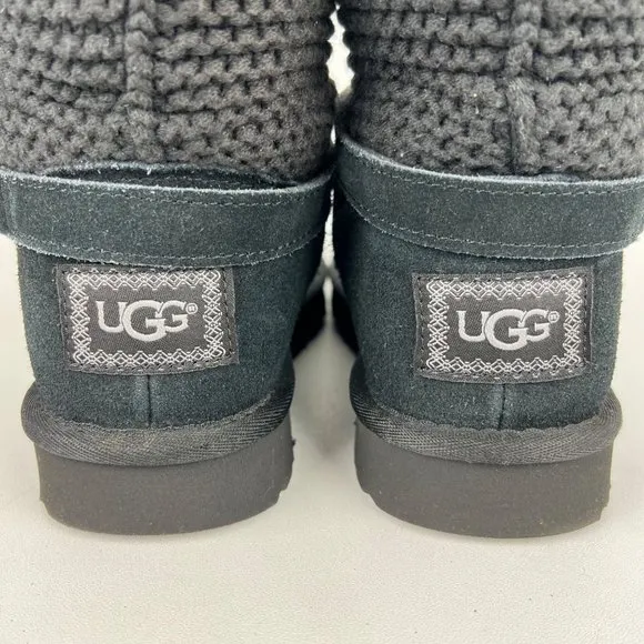 UGG Womens Purl Strap Boot 1098080 Black Suede Knit Cuff Wool Lined size 6