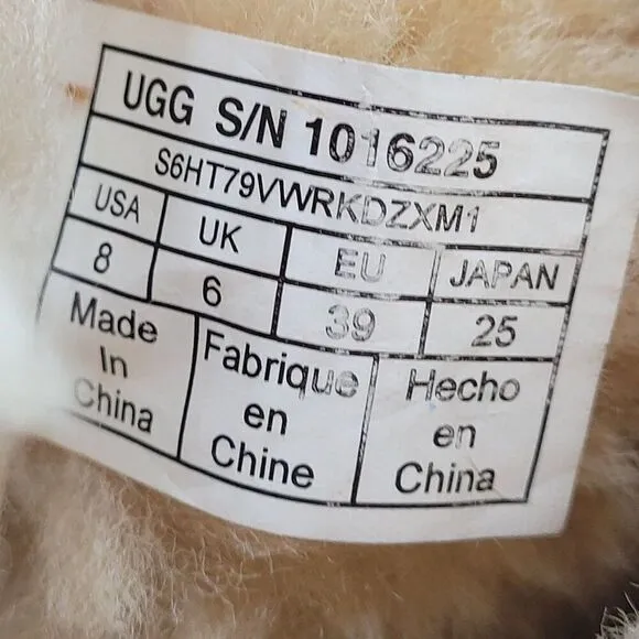 UGG Australia Bailey Bow II Leather Boots 8 Chestnut Shearling Lined 1016225