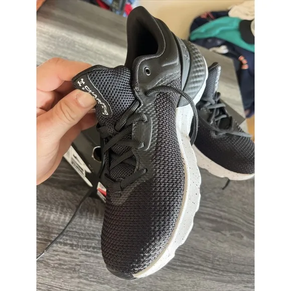 Under Armour Charged Maven Trail Mens Shoes 8 Trek Low‎ Black Hiking Running