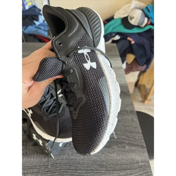 Under Armour Charged Maven Trail Mens Shoes 8 Trek Low‎ Black Hiking Running