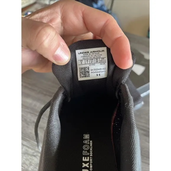 Under Armour Charged Maven Trail Mens Shoes 8 Trek Low‎ Black Hiking Running