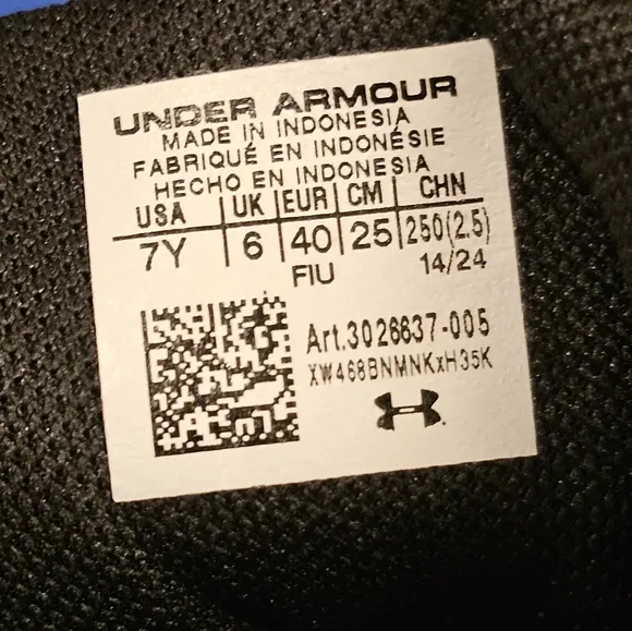 Under Armour Kids' Blue Basketball Sneakers