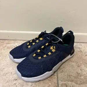 Under Armour Men's 13 Notre Dame Irish TriBase Reign 5 Training Shoes Gold