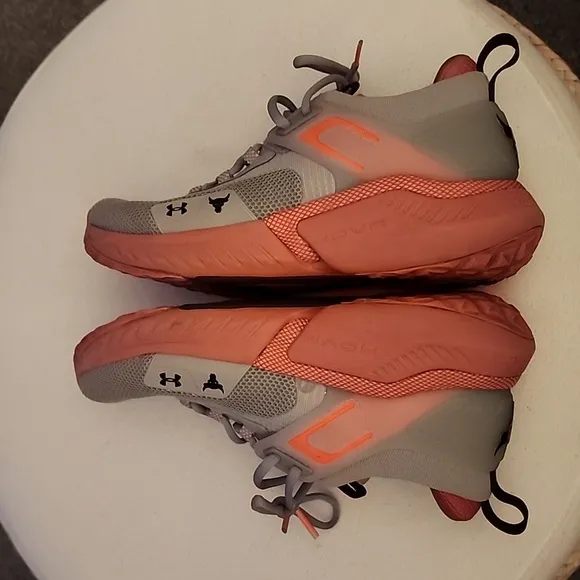 Under Armour Project Rock 5 iron paradise gray/pink size 10