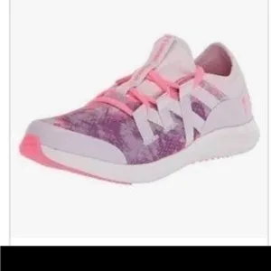UNDER ARMOUR sneakers