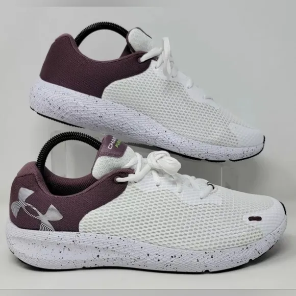 Under Armour Women's Size 11 UA Charged Pursuit 2 Sneakers Shoes 3025244 101 New