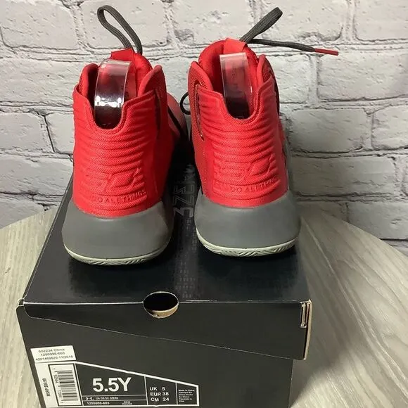 Under Armour Youth Steph Curry SC 3 Zero Basketball Sneaker Shoes 5.5Y