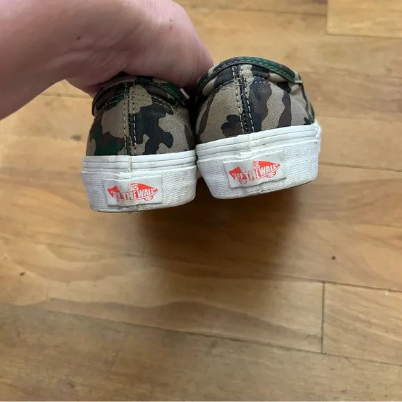 Vans Authentic Camo Kid Sneakers