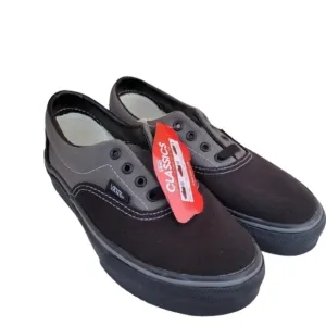 Vans Canvas Black Gray Skater Low Top Lace Shoes Youth Sz 1.5