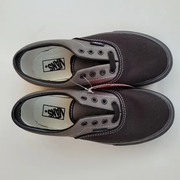 Vans Canvas Black Gray Skater Low Top Lace Shoes Youth Sz 1.5
