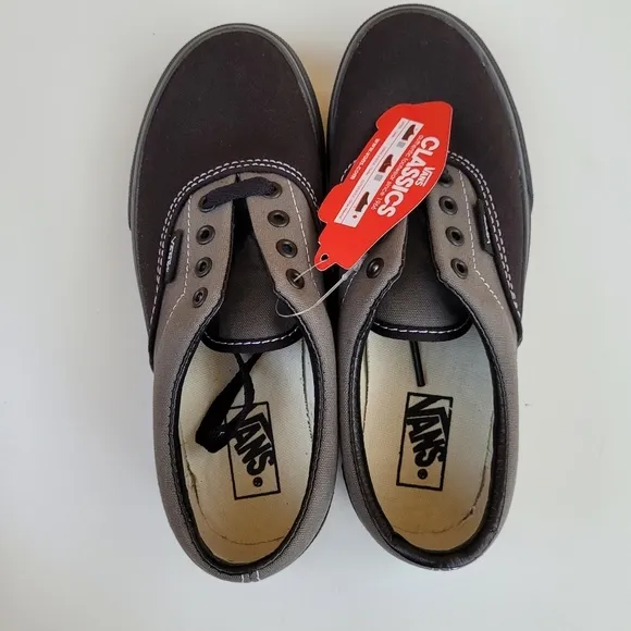 Vans Canvas Black Gray Skater Low Top Lace Shoes Youth Sz 1.5