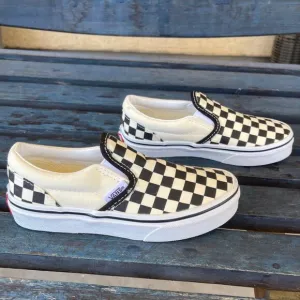 Vans Classic Kids Slip-On Checkerboard Skate Shoe White/ Black Size 13 Cushioned