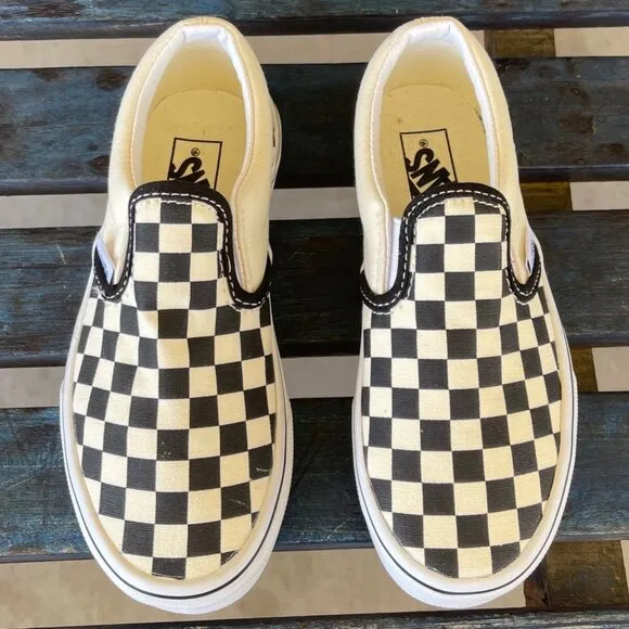 Vans Classic Kids Slip-On Checkerboard Skate Shoe White/ Black Size 13 Cushioned