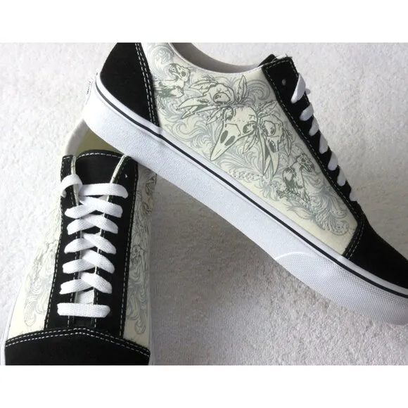 Vans Men's Old Skool Raven Skull Black True White Canvas Suede Shoes Sizes NIB
