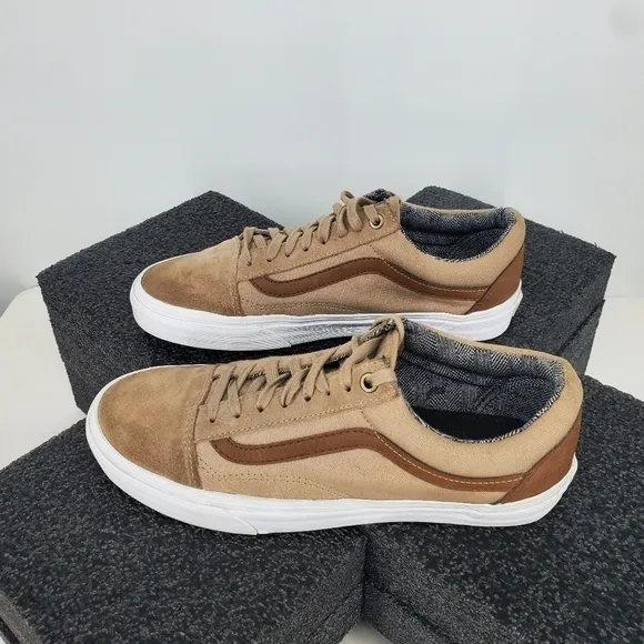 Vans Off The Wall Shoes Low Top Canvas Khaki Tan Brown Men 8 Women 9.5 Sneakers