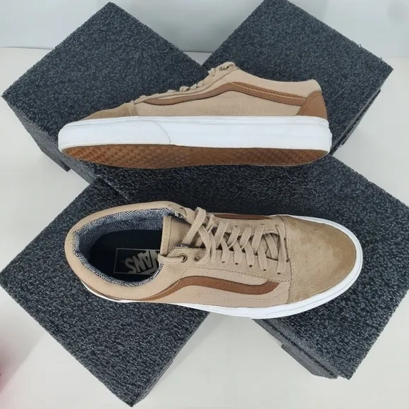 Vans Off The Wall Shoes Low Top Canvas Khaki Tan Brown Men 8 Women 9.5 Sneakers