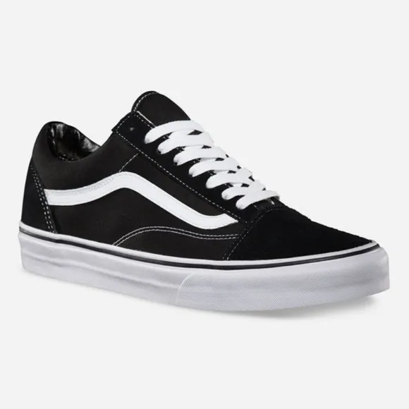 VANS | Old Skool Black &amp; White Sneakers | Mens 6.5/Womens 8/EUR 38.5