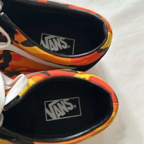 Vans Old Skool Camo Shoes Sneakers Orange Yellow Size 12